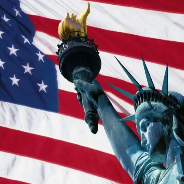 US bombs Islamic State fighters in north Iraq